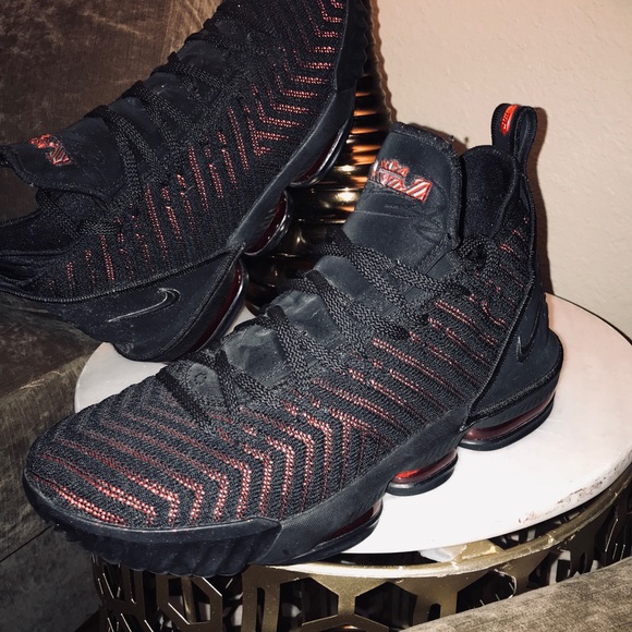 Men size 12 - Picture 6 of 7